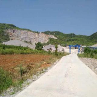 顺发石场