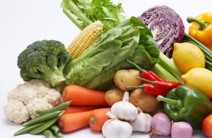 如何实现特色农产品品牌建设？